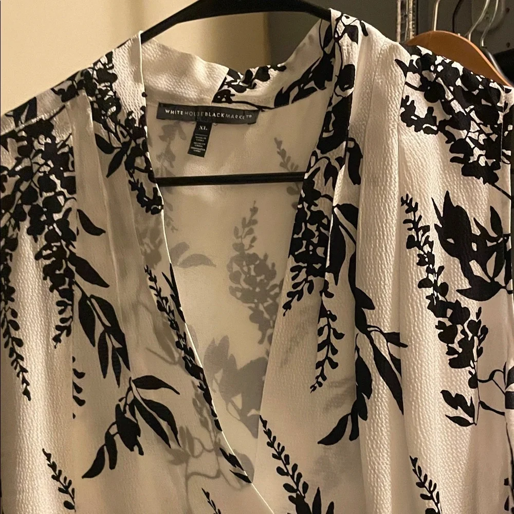 White House Black Market Women's Blouses - White and Black - Picture 9 of 12